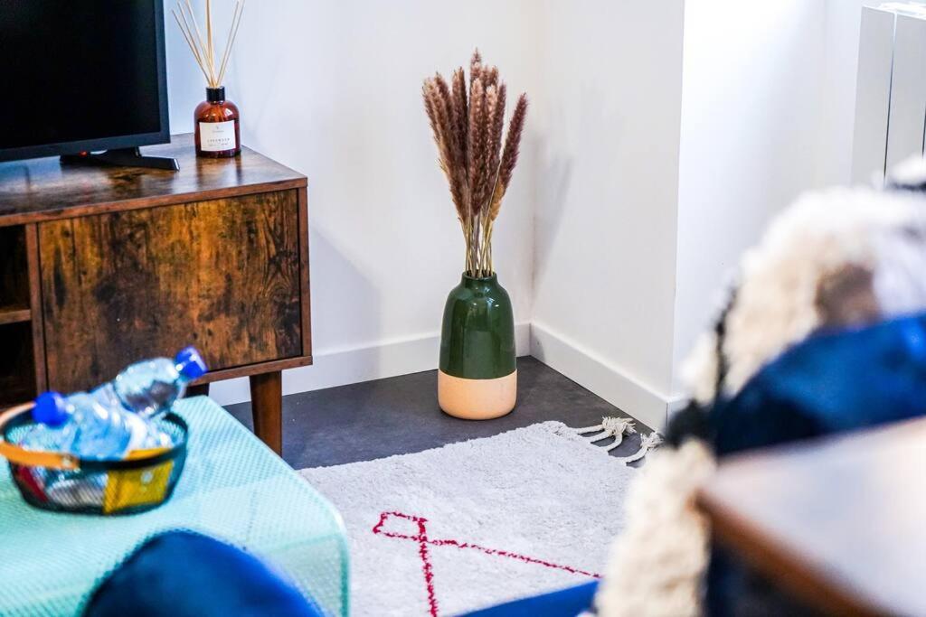Le Petit Faubourg • Fibre • Proche Centre-Ville Châteauroux Kültér fotó